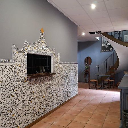 El Castell Embruixat Hotel Saint-Hippolyte  Ngoại thất bức ảnh