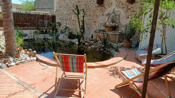 El Castell Embruixat Hotel Saint-Hippolyte  Ngoại thất bức ảnh